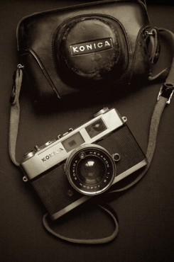 konica