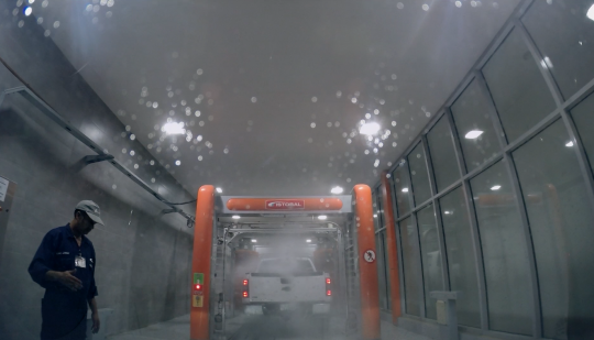 Carwash with a GoPro غسيل سيارتي مع جوبرو